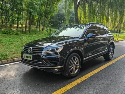 VOLKSWAGEN TOUAREG 2017