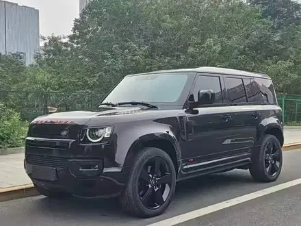 LAND ROVER DEFENDER 2023