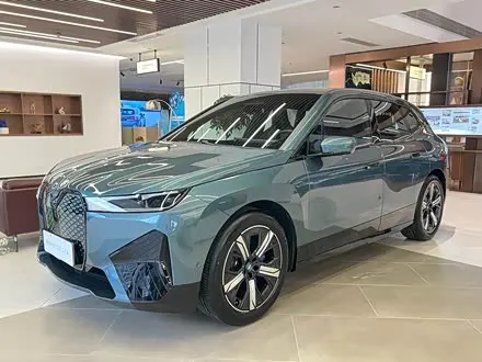 BMW IX 2022