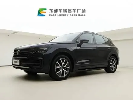 VOLKSWAGEN TOUAREG 2021