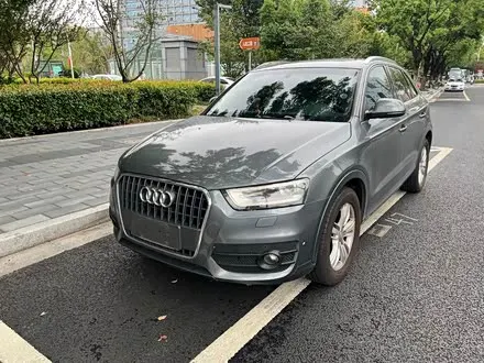 AUDI Q3 2012