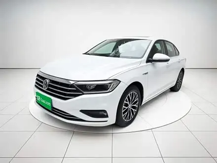 VOLKSWAGEN SAGITAR 2021