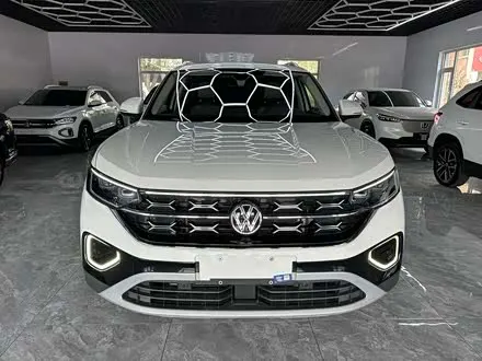 VOLKSWAGEN TAYRON 2023
