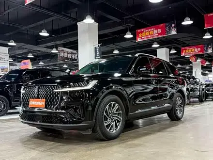 LINCOLN AVIATOR 2024