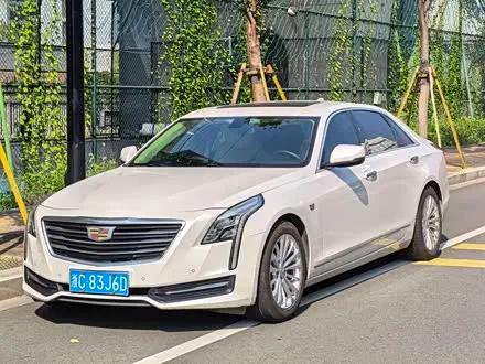CADILLAC CT6 2017