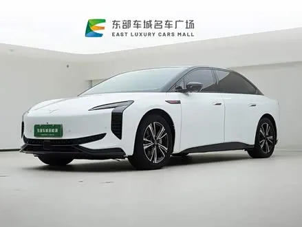 Hongqi EH7 — из Китая под ключ