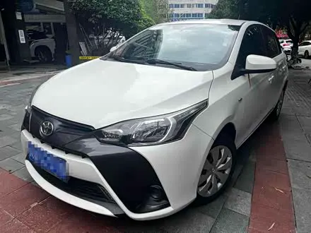 TOYOTA YARIS L 2016