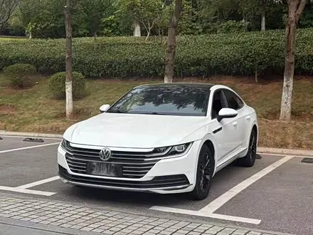 VOLKSWAGEN CC 2020