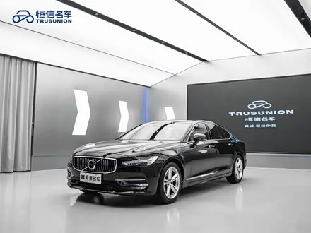 VOLVO S90 2019