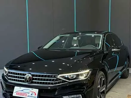 VOLKSWAGEN MAGOTAN 2025