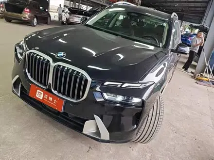 BMW X7 2024