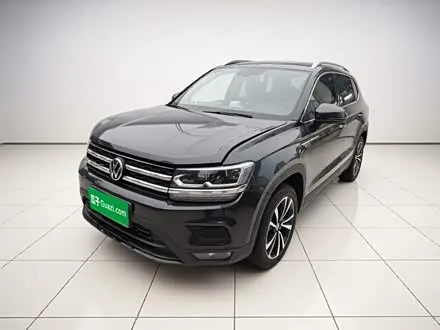 VOLKSWAGEN THARU 2021