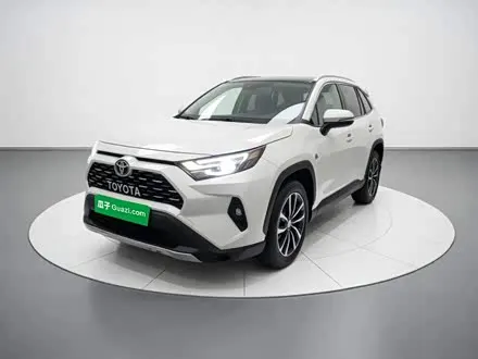 TOYOTA RAV4 2023