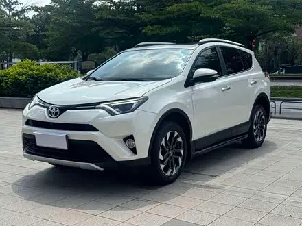 TOYOTA RAV4 2016