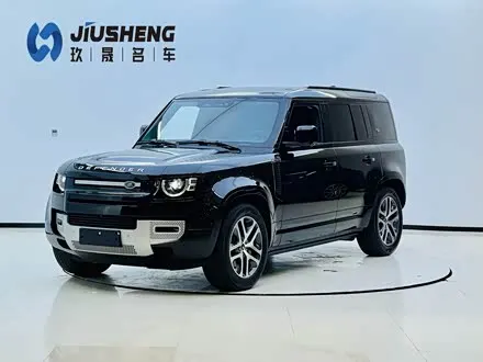 LAND ROVER DEFENDER 2024