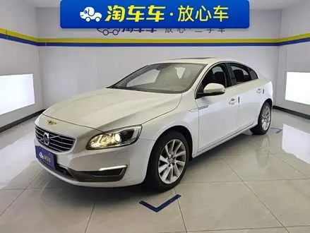 VOLVO S60 2016