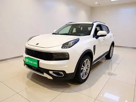 LYNK & CO 01 2019