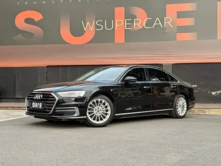 AUDI A8 2021