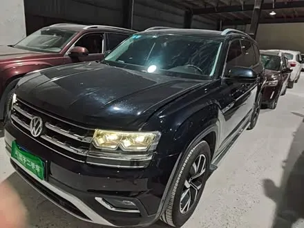 VOLKSWAGEN TERAMONT 2019