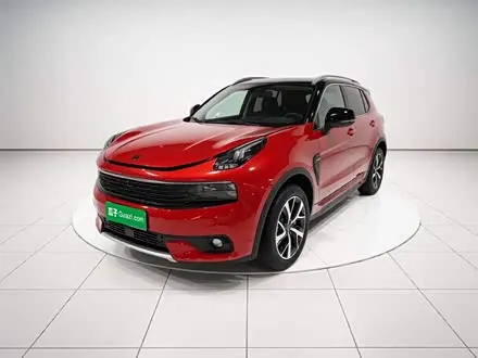 LYNK & CO 01 2017