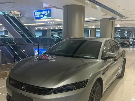 BYD HAN 2025