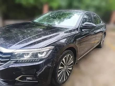 VOLKSWAGEN PASSAT 2020