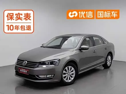VOLKSWAGEN PASSAT 2013
