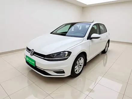 VOLKSWAGEN GOLF 2019