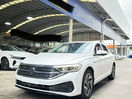 VOLKSWAGEN SAGITAR 2023