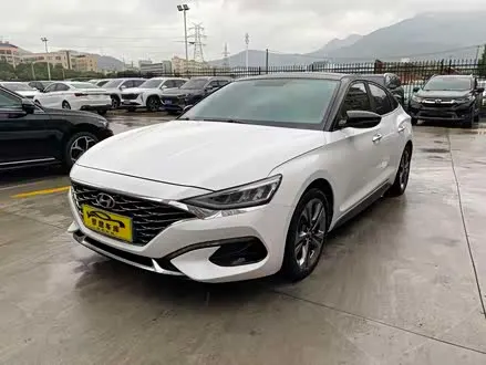 Hyundai Lafesta — из Китая под ключ