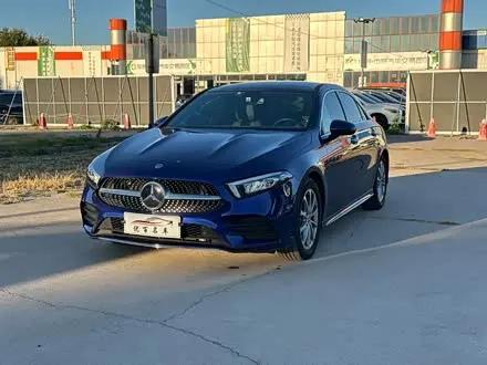 MERCEDES-BENZ A-CLASS 2021