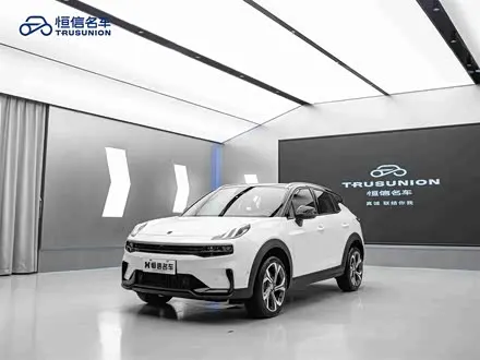 LYNK & CO 06 2023