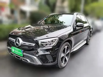 MERCEDES-BENZ GLC 2020