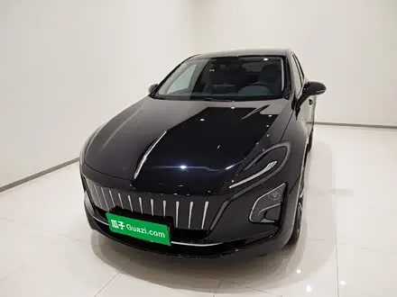 HONGQI E-QM5 — из Китая под ключ
