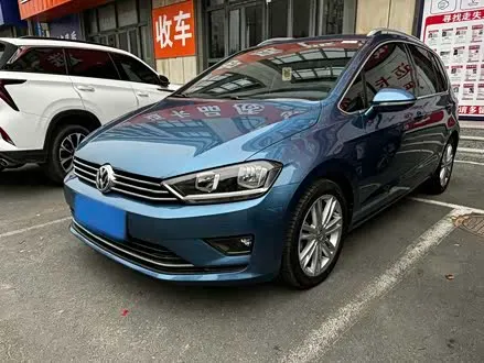 Volkswagen Golf · Sportsvan — из Китая под ключ