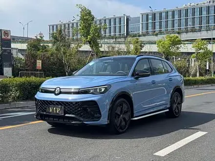 VOLKSWAGEN TIGUAN L 2026