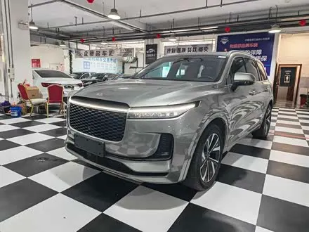 Li Auto ONE — из Китая под ключ