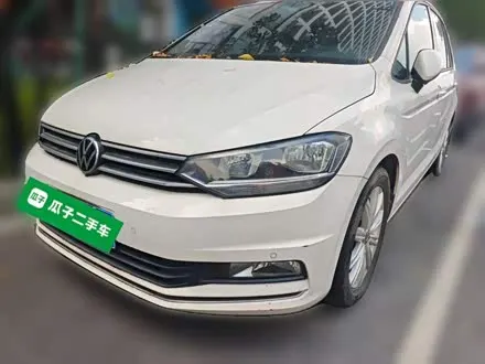 Volkswagen Touran — из Китая под ключ