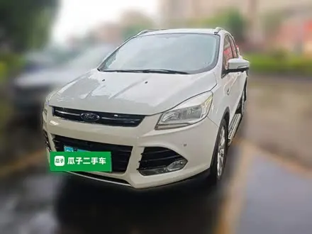 FORD KUGA 2015