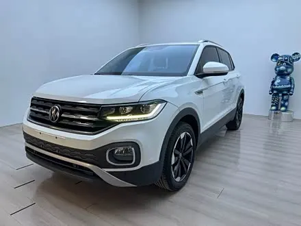 Volkswagen Tacqua — из Китая под ключ