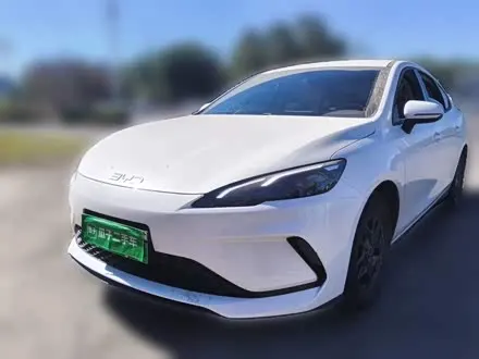 BYD SEAL 05 DM-I 2025