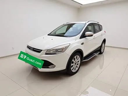 FORD KUGA 2015