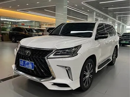 LEXUS LX — из Китая под ключ