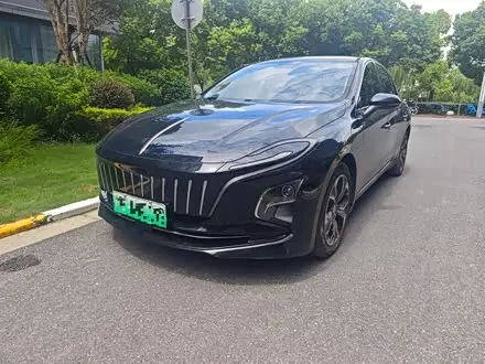 HONGQI E-QM5 2021