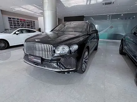 BENTLEY BENTAYGA 2025