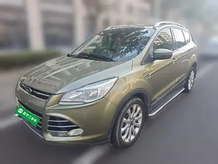 FORD KUGA 2013