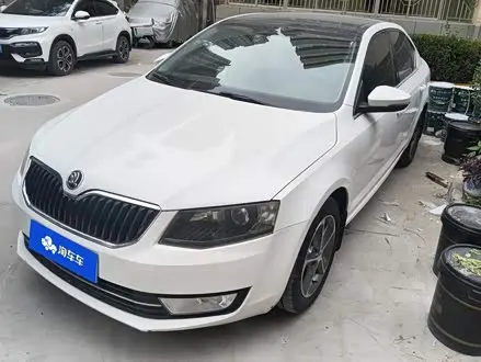 SKODA OCTAVIA 2016
