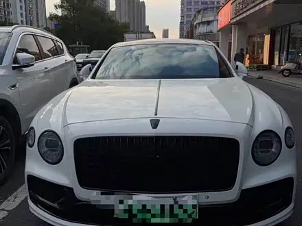 BENTLEY FLYING SPUR 2022
