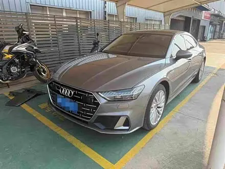 AUDI A7L — из Китая под ключ