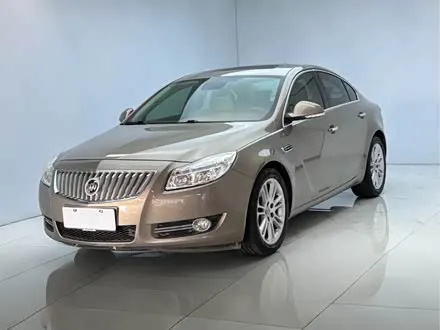 BUICK REGAL 2011